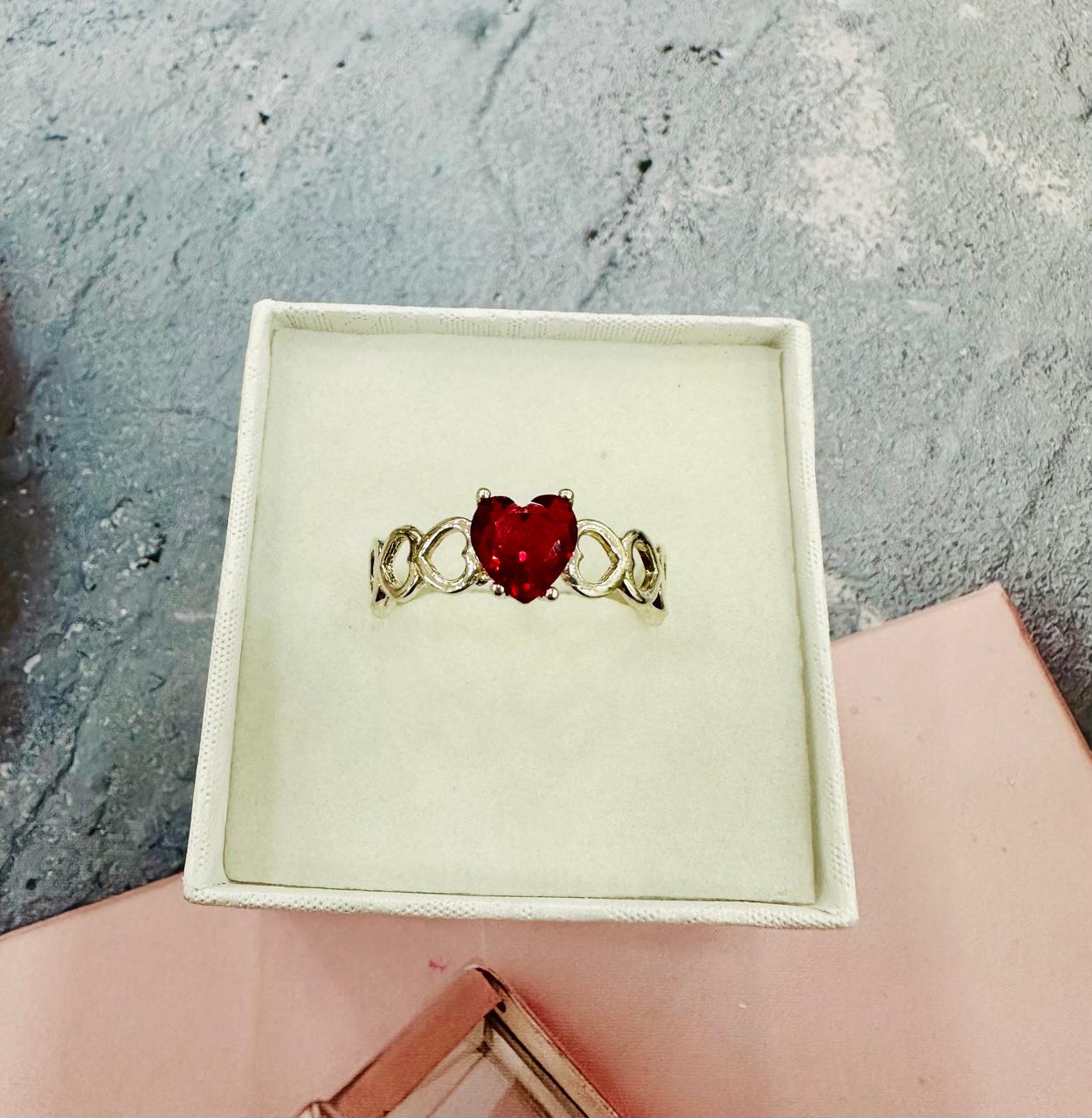 Anillo Corazón Rojo