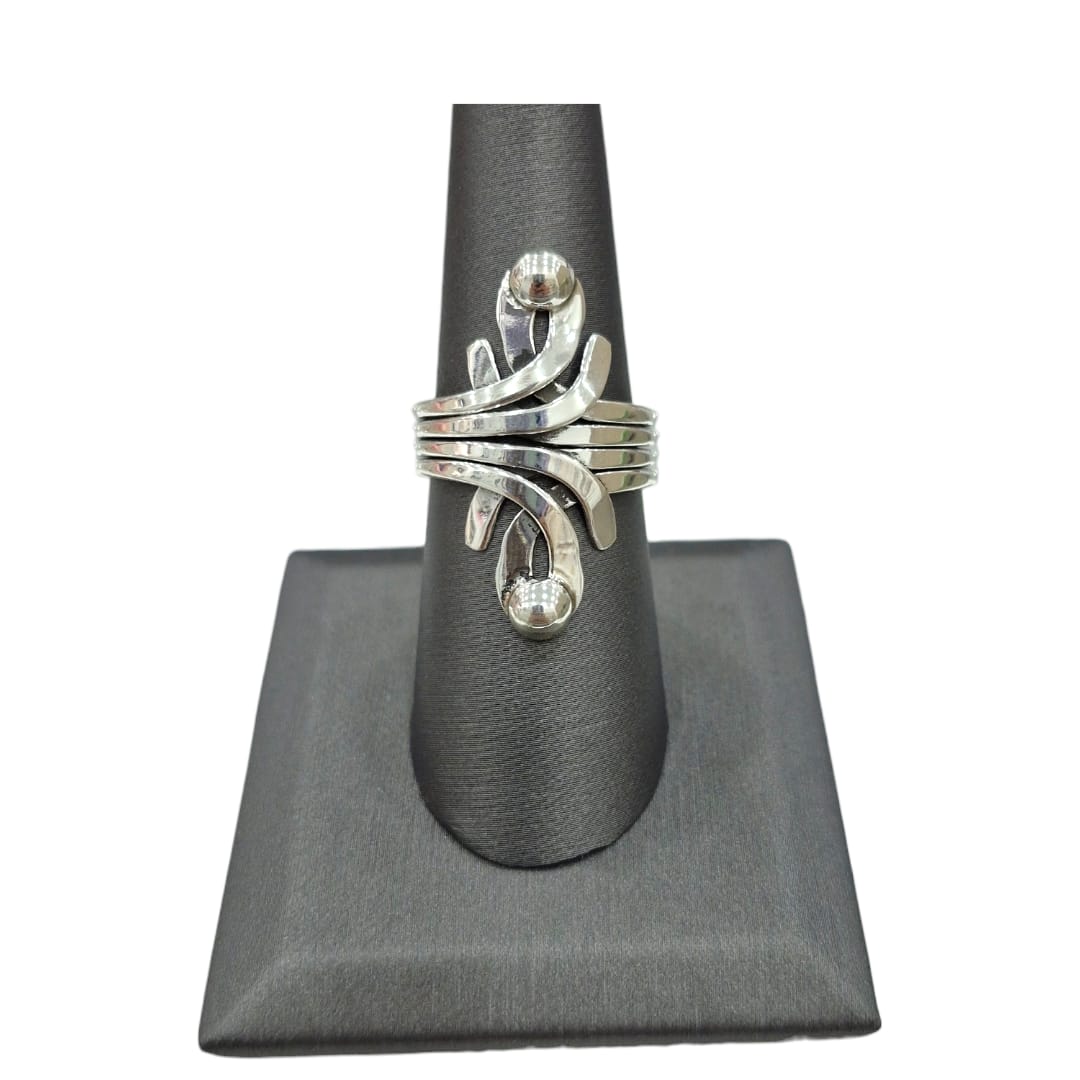 Anillo Diseño Líneas
