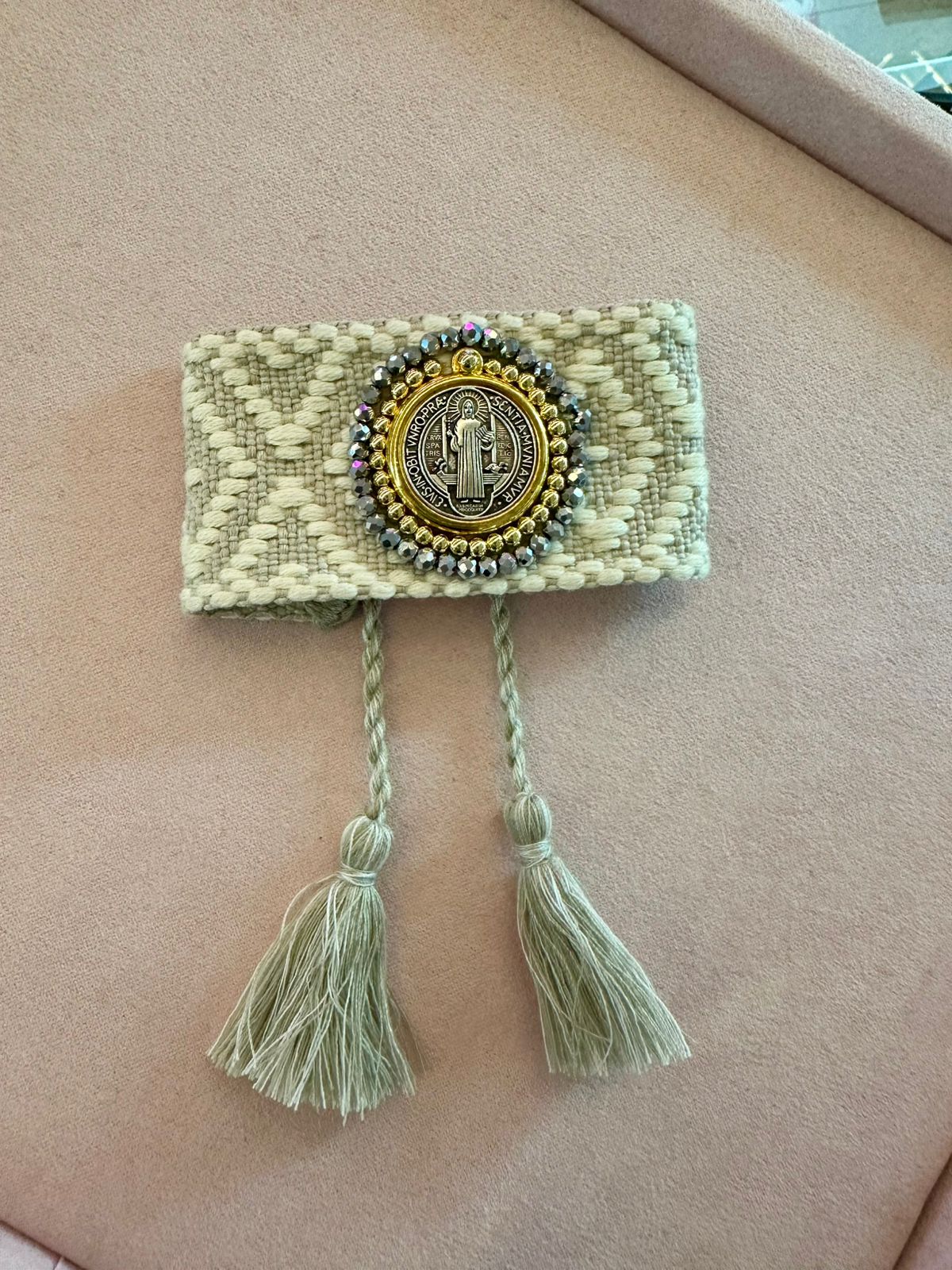 Pulsera Medalla Bordada
