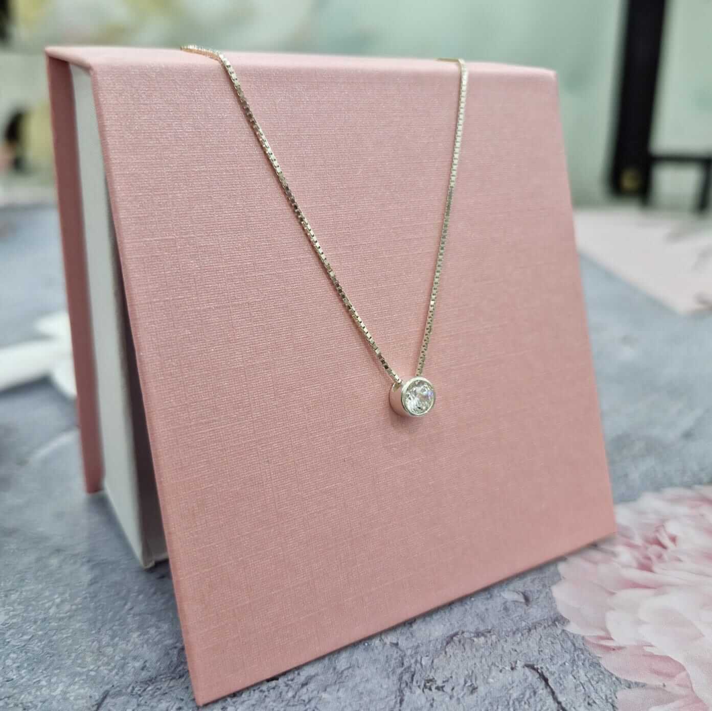 Collar Zirconia
